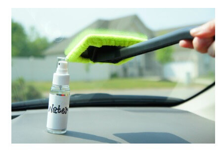 How To Clean A Car Windshield From The Inside