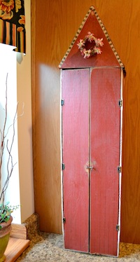 red_cabinet
