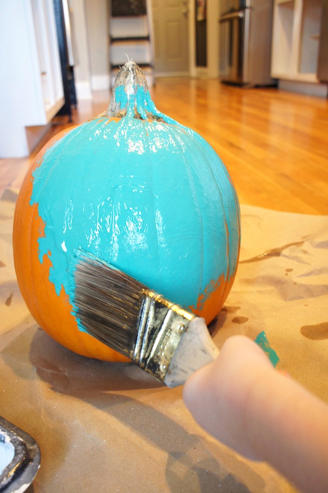 painting a pumpkin for food allergies