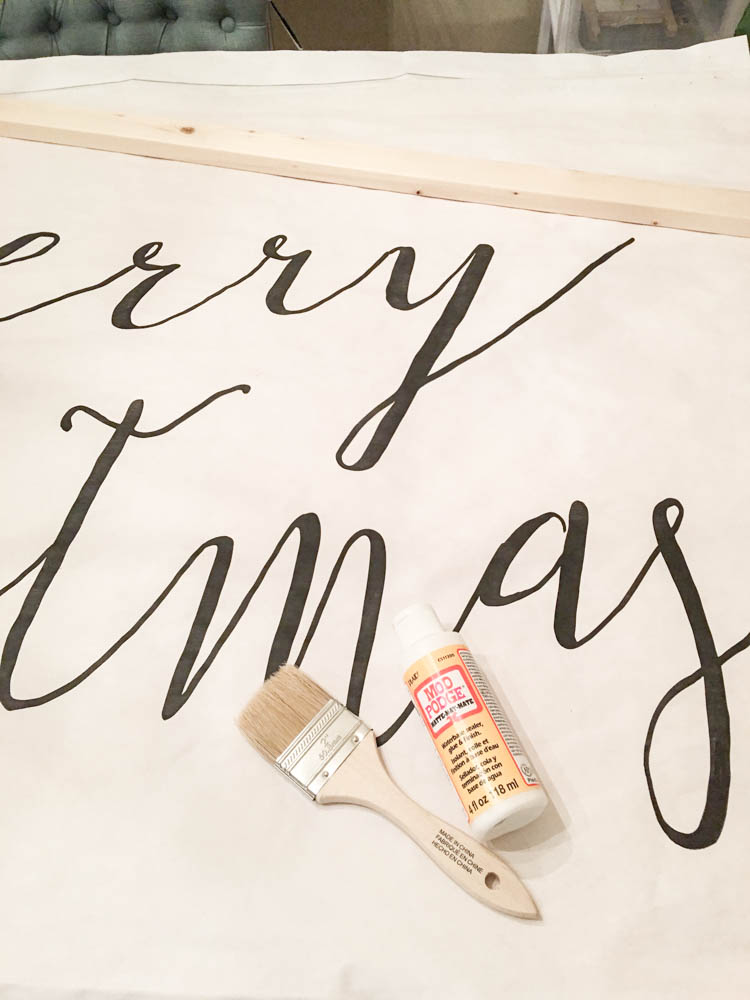 How to Make an Easy Vintage Merry Christmas Sign